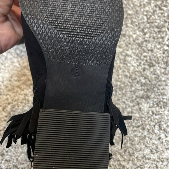 Fringe Boot - Picture 7 of 8